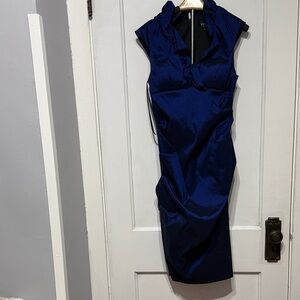 Elegant Xscape Blue Sleeveless Dress